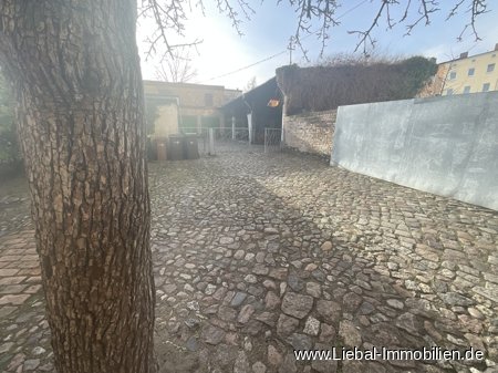 Auffahrt zum Hof