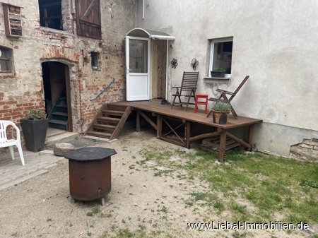 Terrasse und Feuerschale