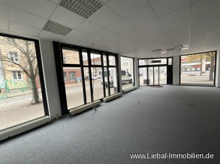 Top Lage, großes Ladenlokal, ebenerdig !!! Top Lage, großes Ladenlokal, ebenerdig !!!