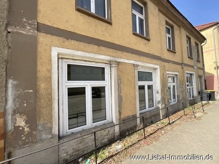 Hausfront Hausfront