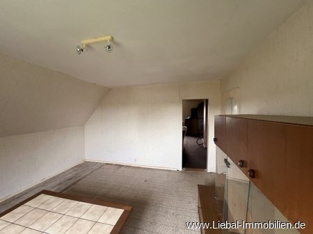 Schlafzimmer 1 OG Schlafzimmer 1 OG