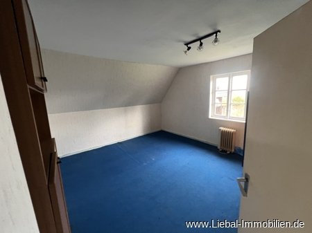 Schlafzimmer 2 OG Schlafzimmer 2 OG