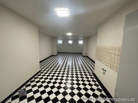 Wohn/ Schlafzimmer Wohn/ Schlafzimmer