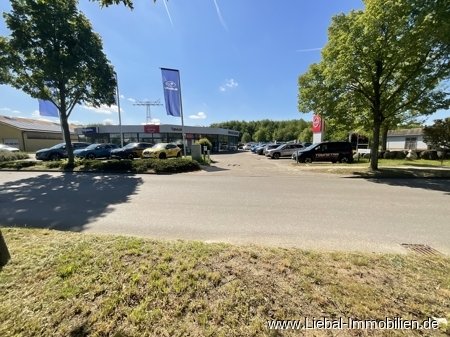 Zufahrt Zufahrt