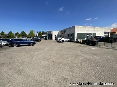 Grundstück Grundstück