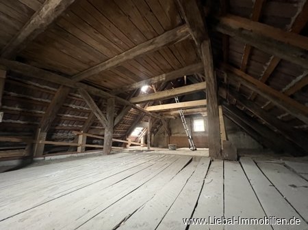 Dachboden Haus 2 Dachboden Haus 2