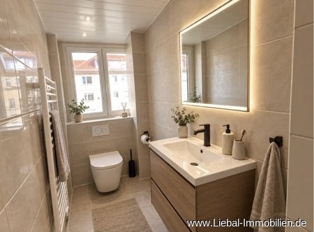 Badezimmer– KI-generierte Visualisierung Badezimmer– KI-generierte Visualisierung
